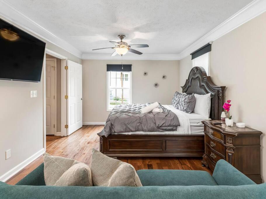 Gorgeous East Village Home Near Downtown Sleeps 12 5 Bedrooms Coffee Bbq Ac Parking Atlanta Eksteriør billede