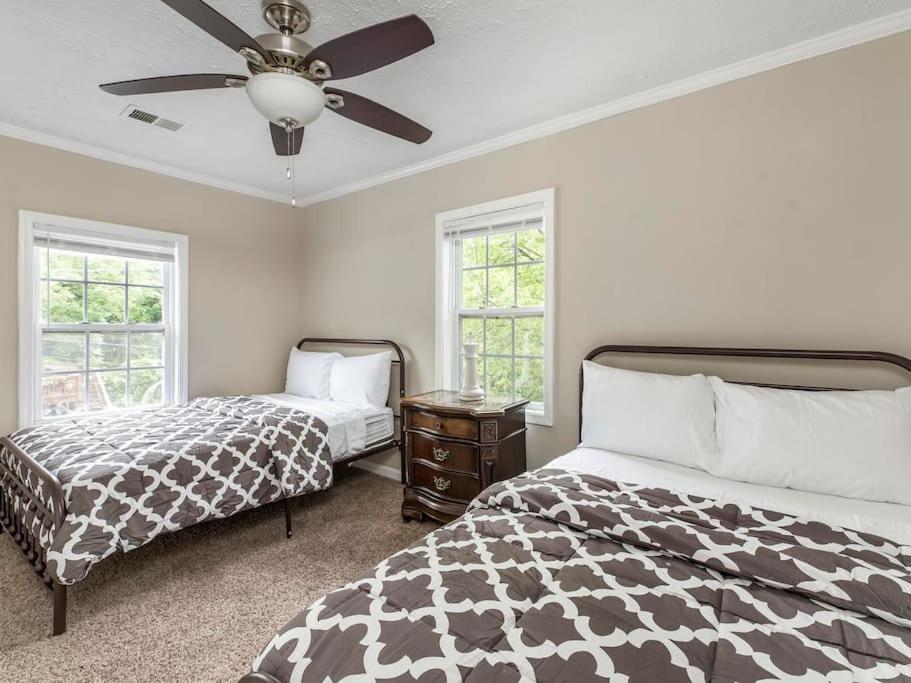 Gorgeous East Village Home Near Downtown Sleeps 12 5 Bedrooms Coffee Bbq Ac Parking Atlanta Eksteriør billede