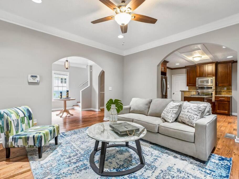 Gorgeous East Village Home Near Downtown Sleeps 12 5 Bedrooms Coffee Bbq Ac Parking Atlanta Eksteriør billede